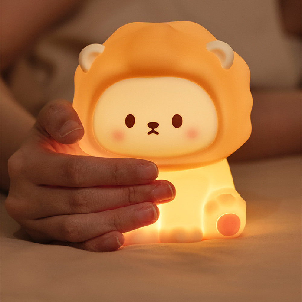 Cozy Lion Night Light – Rechargeable & Dimmable Lamp