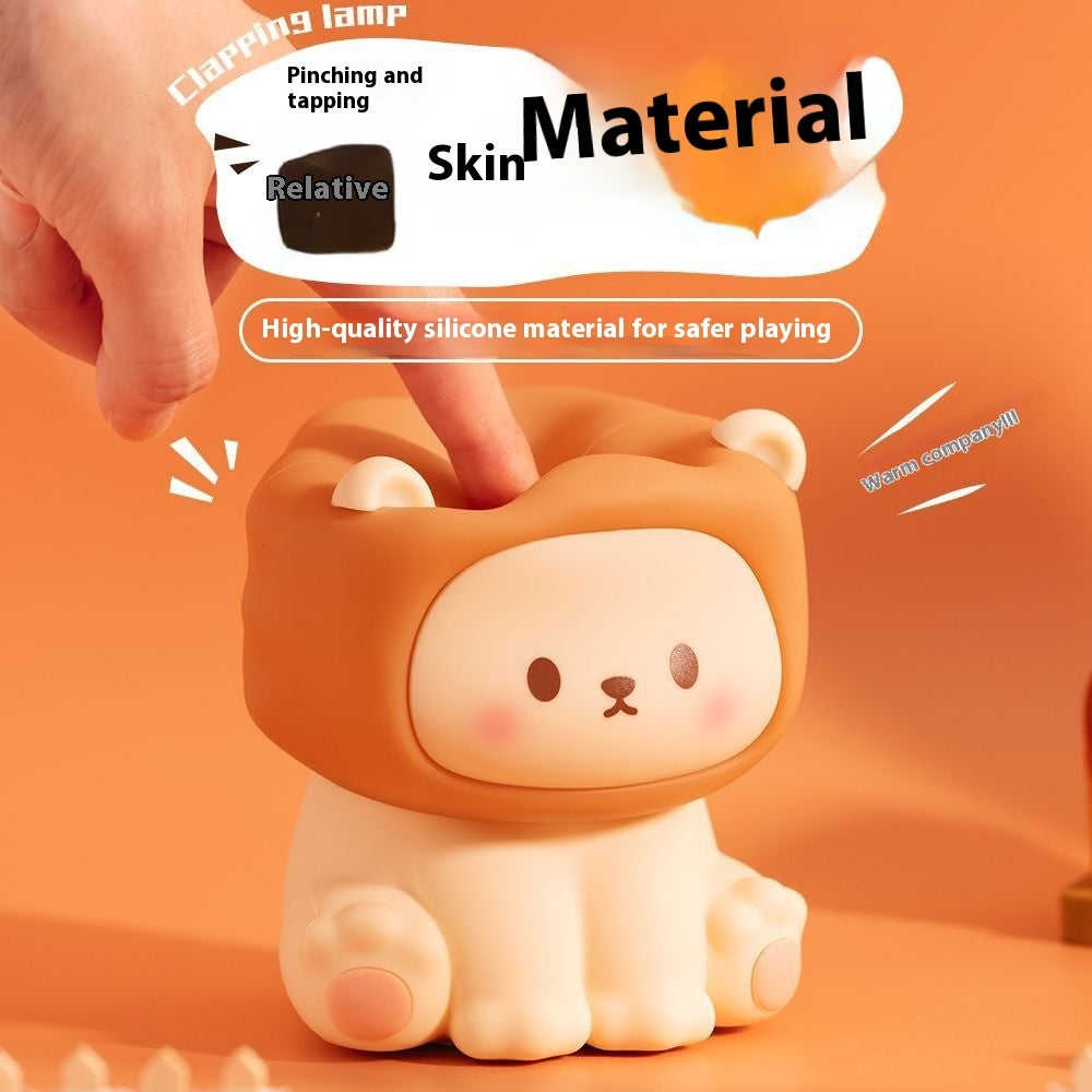 Cozy Lion Night Light – Rechargeable & Dimmable Lamp